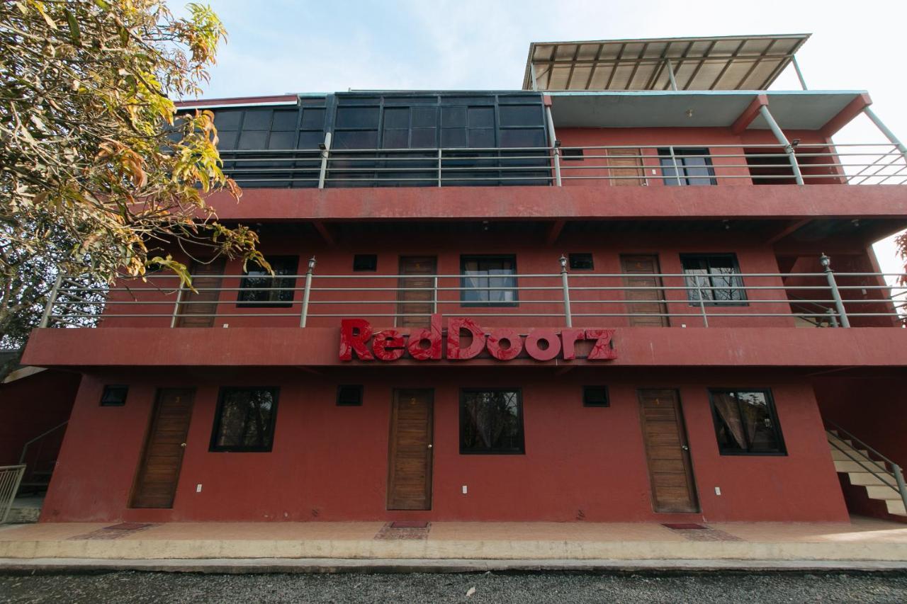 Reddoorz Plus At Malabag Silang - Vaccinated Staff Екстериор снимка
